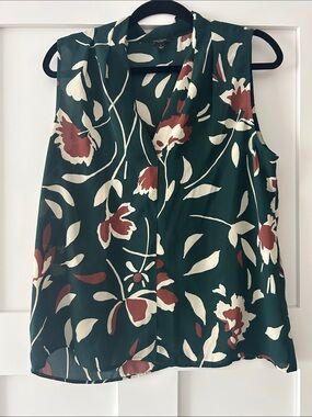 Ann Taylor Factory Deep Green Floral Sleeveless V-Neck Camisole